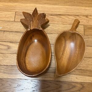 Vintage Monkey Pod & Pineapple bowl wood